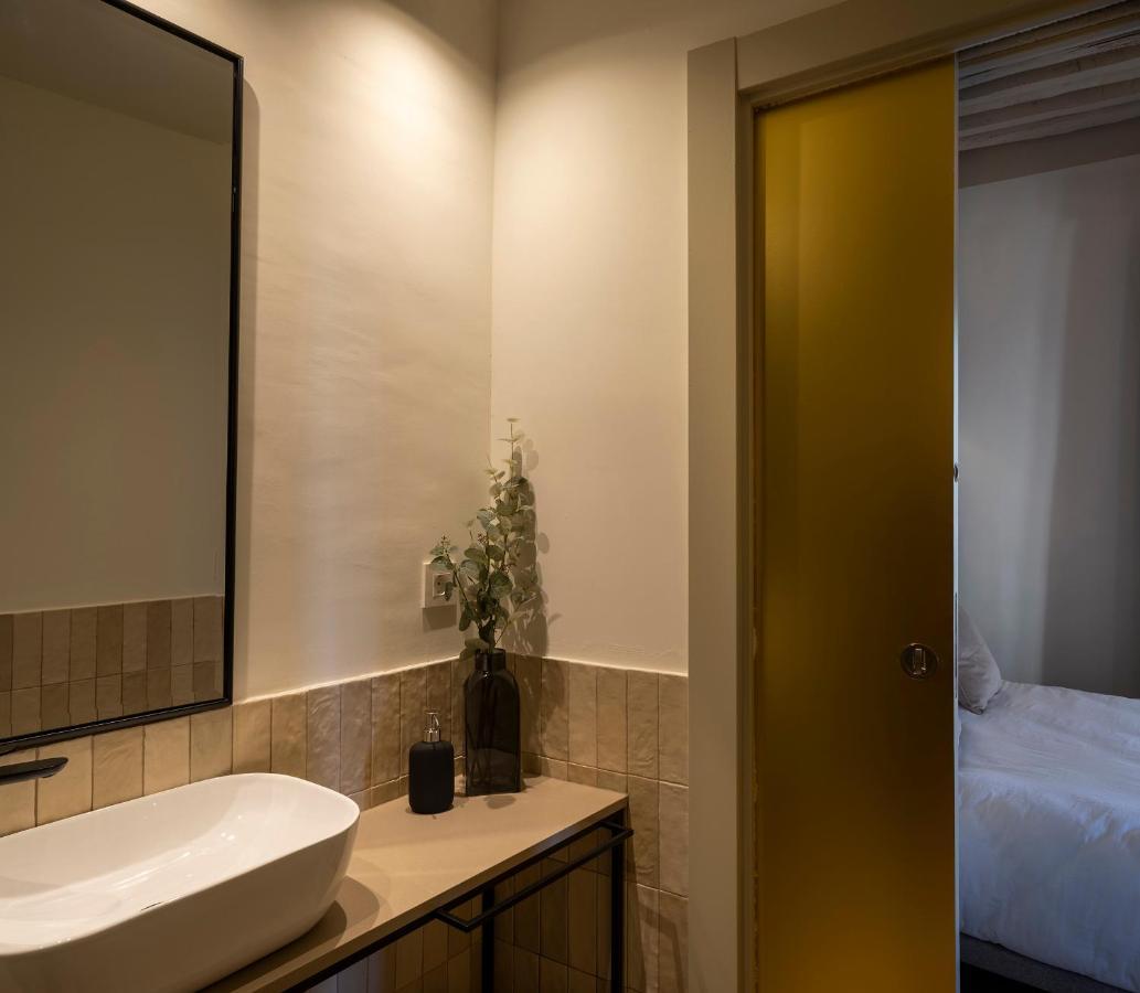 גרנדה Home4U, Plaza Nueva 3 מראה חיצוני תמונה