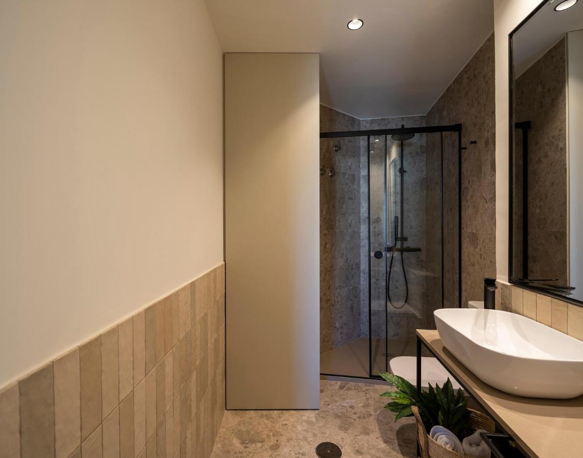 גרנדה Home4U, Plaza Nueva 3 מראה חיצוני תמונה